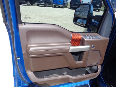 Used 2022 Ford F350 King Ranch w/ King Ranch Ultimate Package image 7