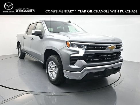 Used 2025 Chevrolet Silverado 1500 LT RWD image 1