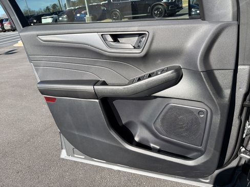 New 2026 Ford Escape Active w/ Cold Weather Package image 15