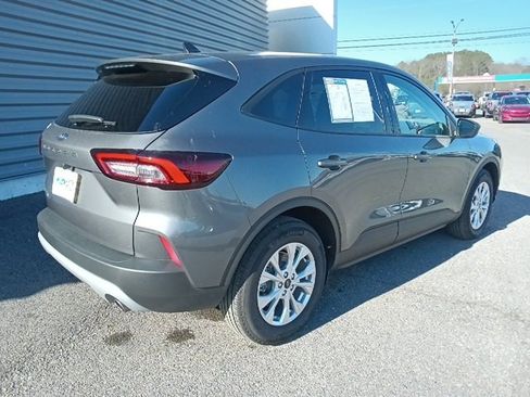 Used 2025 Ford Escape Active image 3