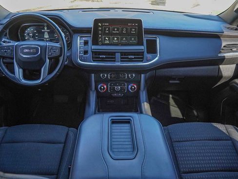 Used 2022 GMC Yukon XL SLE w/ Gmc Pro Safety Plus Package image 25