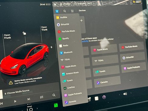 Used 2023 Tesla Model 3 Standard Range image 17