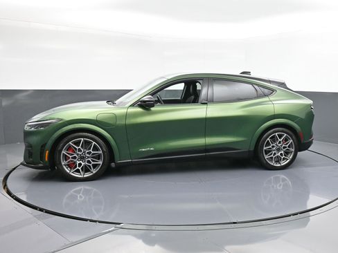 Used 2025 Ford Mustang Mach-E GT image 5