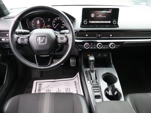Used 2023 Honda Civic Sport image 15