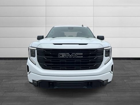 Used 2024 GMC Sierra 1500 Elevation AWD/4WD image 7