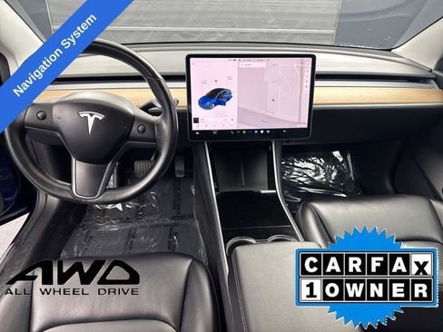 Used 2018 Tesla Model 3 Performance image 15
