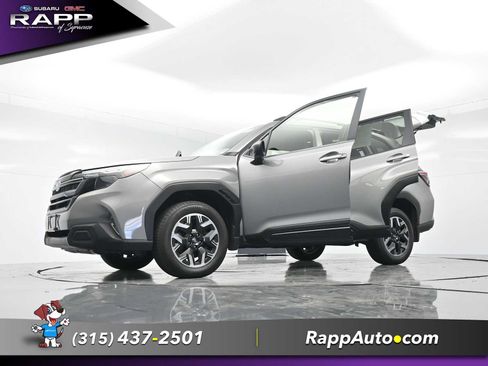 Used 2025 Subaru Forester Premium AWD/4WD image 41