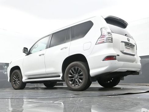 Used 2021 Lexus GX 460 Premium w/ Premium Package AWD/4WD image 10