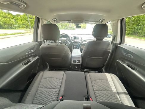 Used 2021 Chevrolet Equinox LT FWD image 14