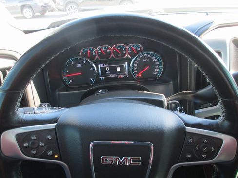 Used 2019 GMC Sierra 3500 SLT w/ Duramax Plus Package image 28