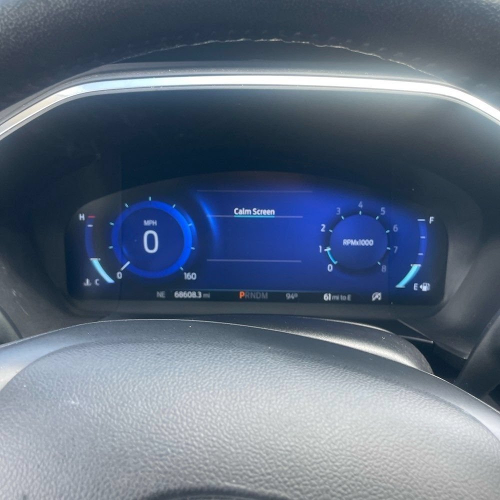 Used 2020 Ford Escape Titanium w/ Titanium Premium Package 2.0 AWD/4WD image 8