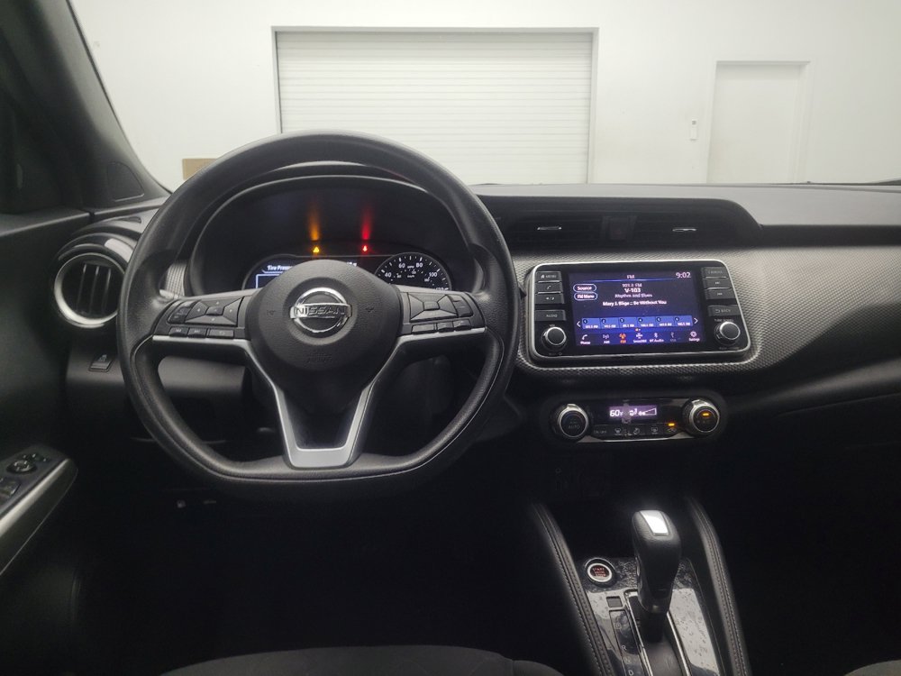 Used 2019 Nissan Kicks SV FWD image 22