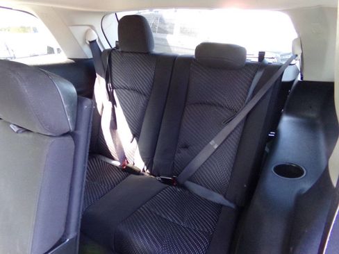 Used 2017 Dodge Journey SE w/ Flexible Seating Group image 15