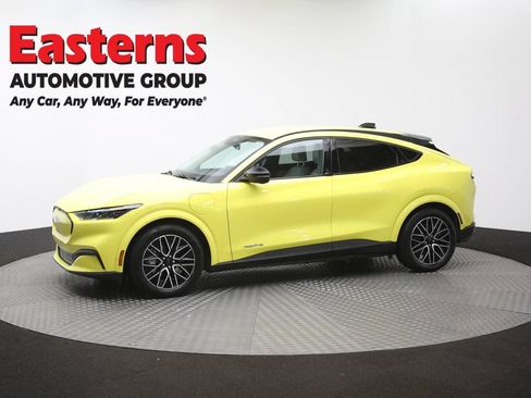 Used 2025 Ford Mustang Mach-E Premium AWD/4WD image 59