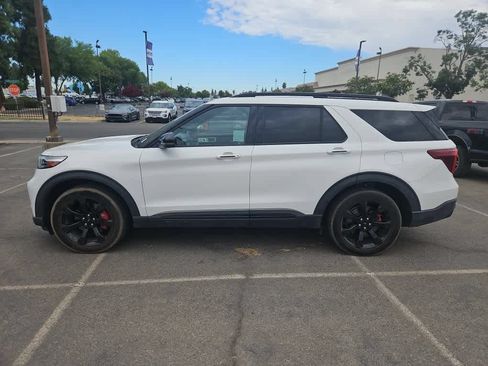 Used 2022 Ford Explorer ST w/ Equipment Group 401A AWD/4WD image 4