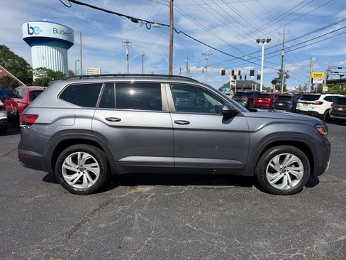 Used 2023 Volkswagen Atlas SE AWD/4WD image 5