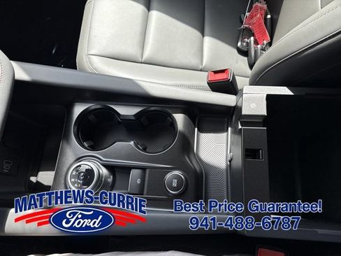 New 2026 Ford Explorer Active w/ Active Comfort Package AWD/4WD image 23