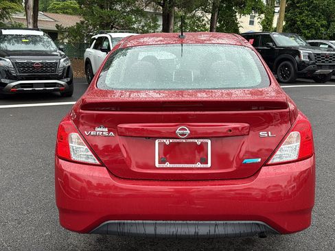 Used 2015 Nissan Versa FWD image 22