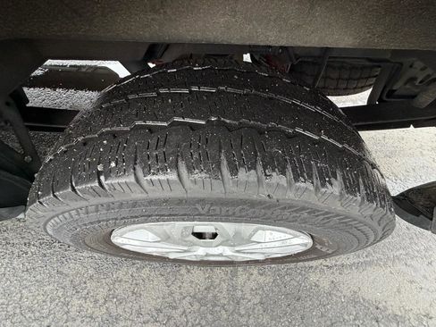 Used 2020 Ford Transit 350 XL image 36