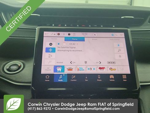 Certified 2023 Jeep Grand Cherokee Limited w/ Black Appearance Package image 15