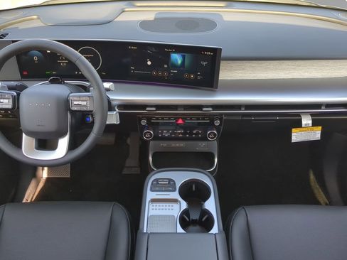 New 2026 Hyundai Ioniq 9 SEL image 16