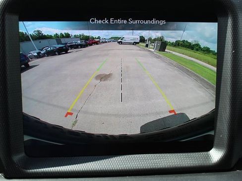 Used 2022 Jeep Wrangler Rubicon w/ Cold Weather Group image 17