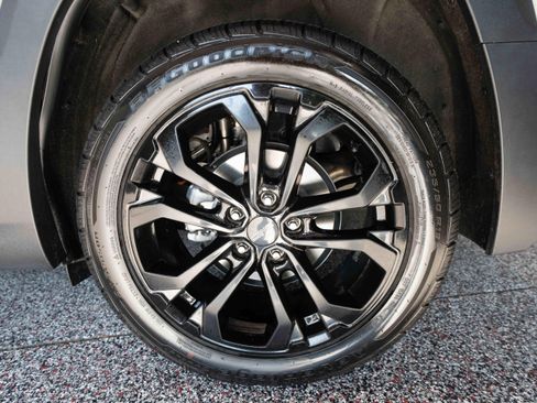 Used 2021 GMC Terrain SLE w/ Elevation Edition FWD image 29