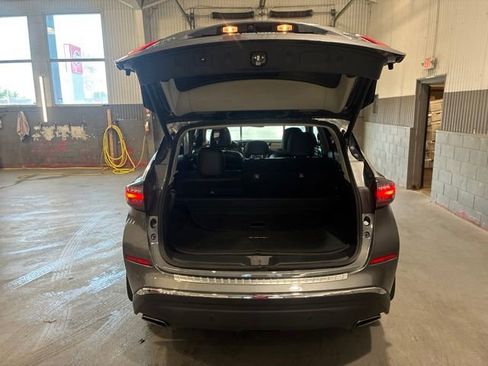 Used 2023 Nissan Murano SL w/ SL Moonroof Package AWD/4WD image 11
