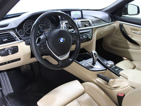 Used 2020 BMW 430i Convertible w/ Convenience Package image 2