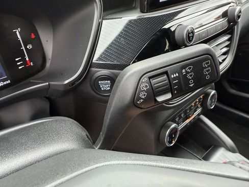 Used 2024 Ford Escape ST-Line image 29