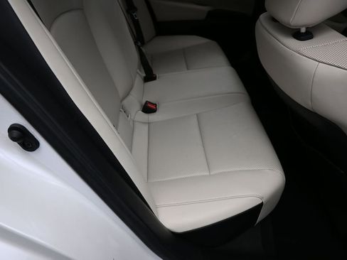 Used 2025 Lexus ES 350 w/ Premium Package FWD image 42