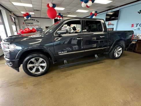 Used 2019 RAM 1500 Limited image 4