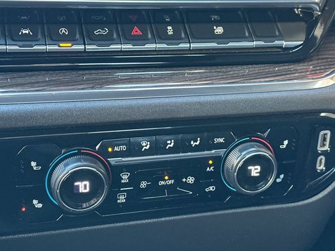 Used 2023 Chevrolet Silverado 1500 LT w/ Protection Package image 26