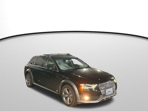 Used 2015 Audi A4 Premium Plus w/ Technology Package image 31