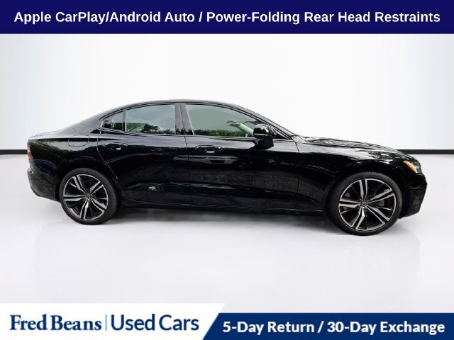 Used 2022 Volvo S60 T8 R-Design Expression w/ Premium Package AWD/4WD image 11