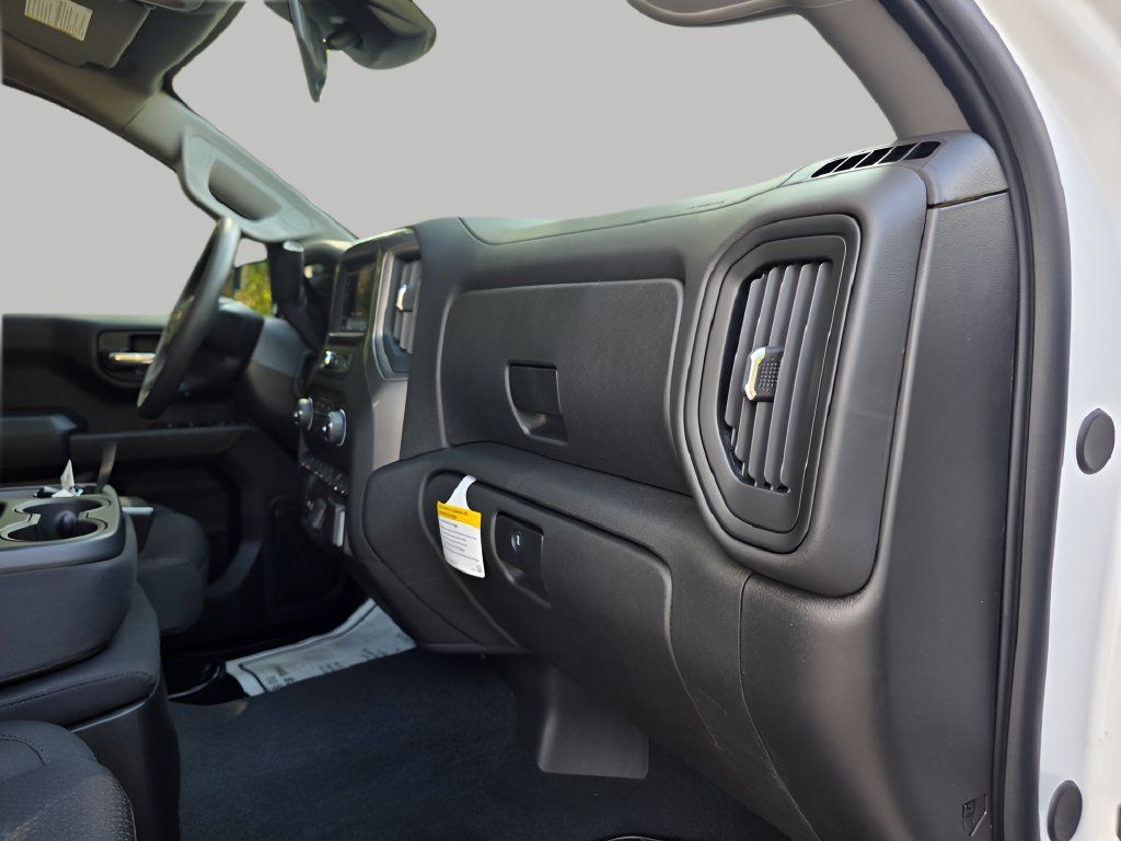 New 2026 Chevrolet Silverado 1500 W/T w/ WT Value Package AWD/4WD image 10
