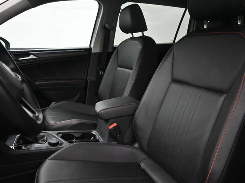 Used 2024 Volkswagen Tiguan Wolfsburg Edition AWD/4WD image 11