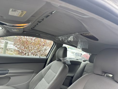 Used 2010 Volvo C30 T5 image 19