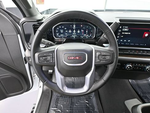 Used 2025 GMC Sierra 3500 SLE w/ SLE Convenience Package AWD/4WD image 29
