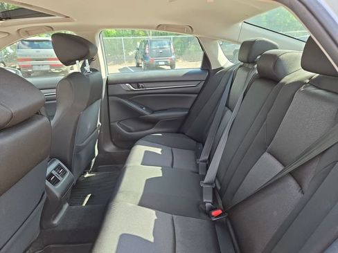 Used 2020 Honda Accord EX image 27