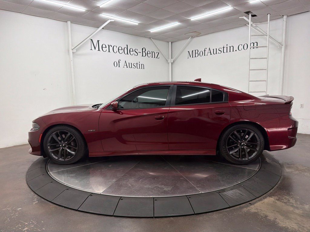 Used 2019 Dodge Charger R/T w/ Plus Group RWD image 4