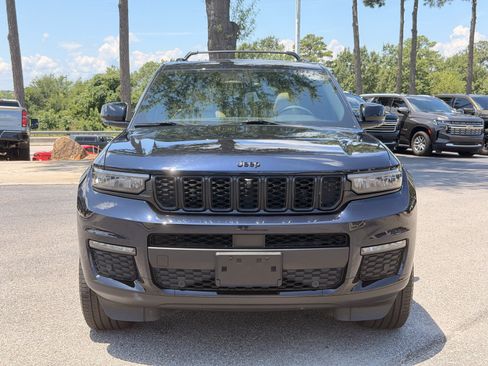 Used 2024 Jeep Grand Cherokee L Limited w/ Luxury Tech Group II AWD/4WD image 6