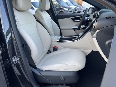 New 2026 Mercedes-Benz GLC 300 4MATIC image 26