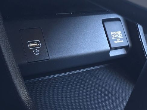 Used 2020 Honda HR-V LX image 19