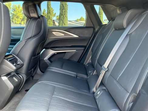 Used 2024 Cadillac Lyriq Sport AWD/4WD image 20