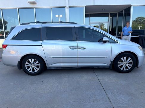 Used 2014 Honda Odyssey EX-L image 4