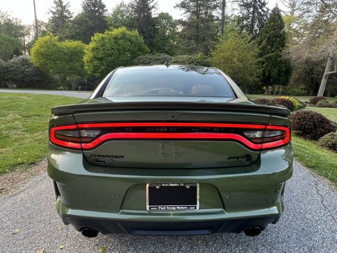 Used 2022 Dodge Charger SRT Hellcat w/ SRT Black Package image 9