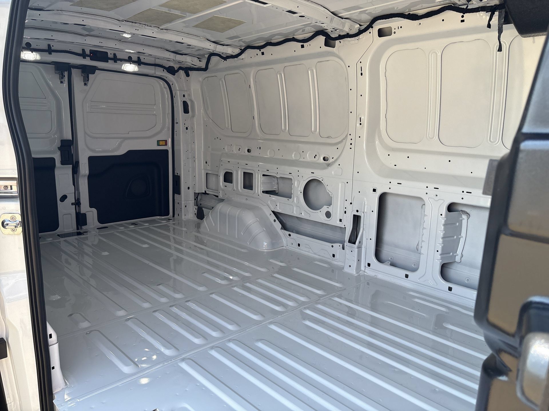 New 2026 Ford Transit 250 Low Roof RWD image 16
