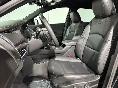 Certified 2023 Cadillac XT4 Sport image 5