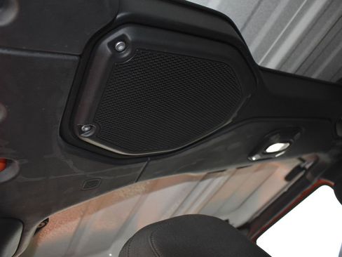 Used 2018 Jeep Wrangler Unlimited Rubicon image 17